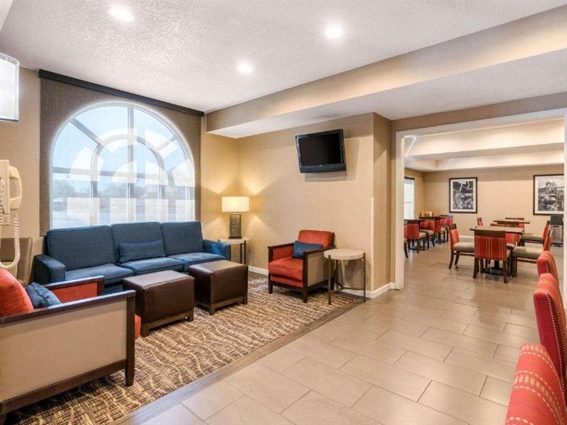 Comfort Inn Lathrop Stockton Airport Экстерьер фото