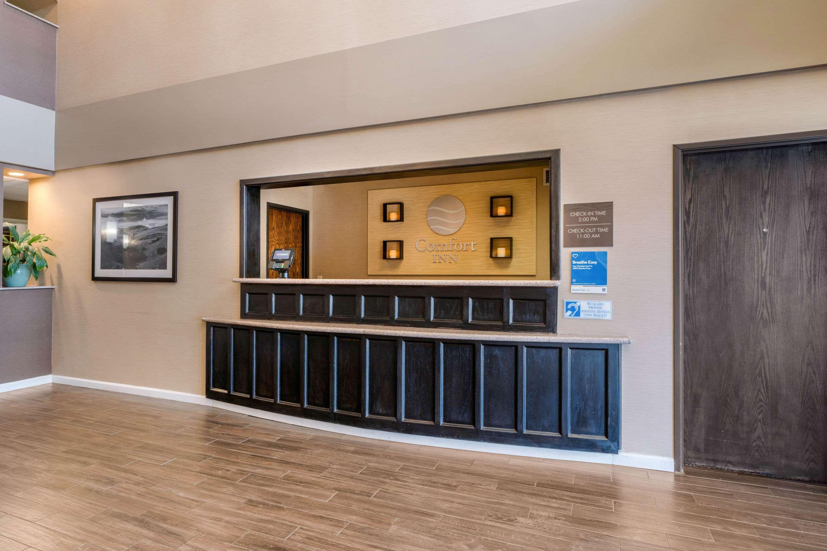 Comfort Inn Lathrop Stockton Airport Экстерьер фото