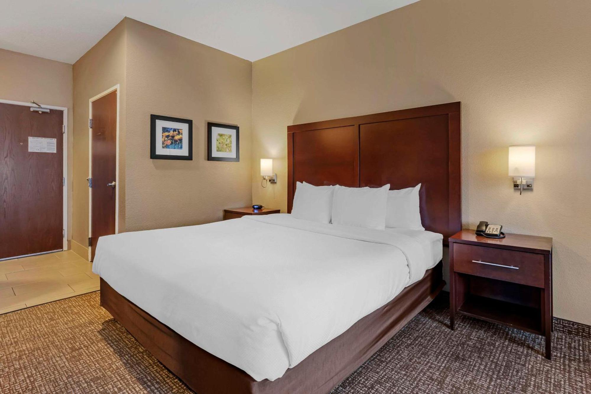 Comfort Inn Lathrop Stockton Airport Экстерьер фото
