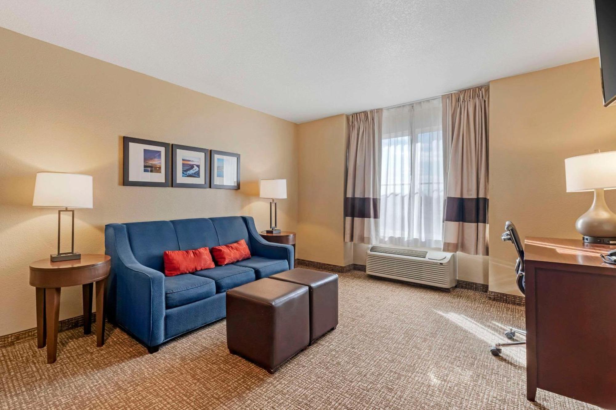 Comfort Inn Lathrop Stockton Airport Экстерьер фото