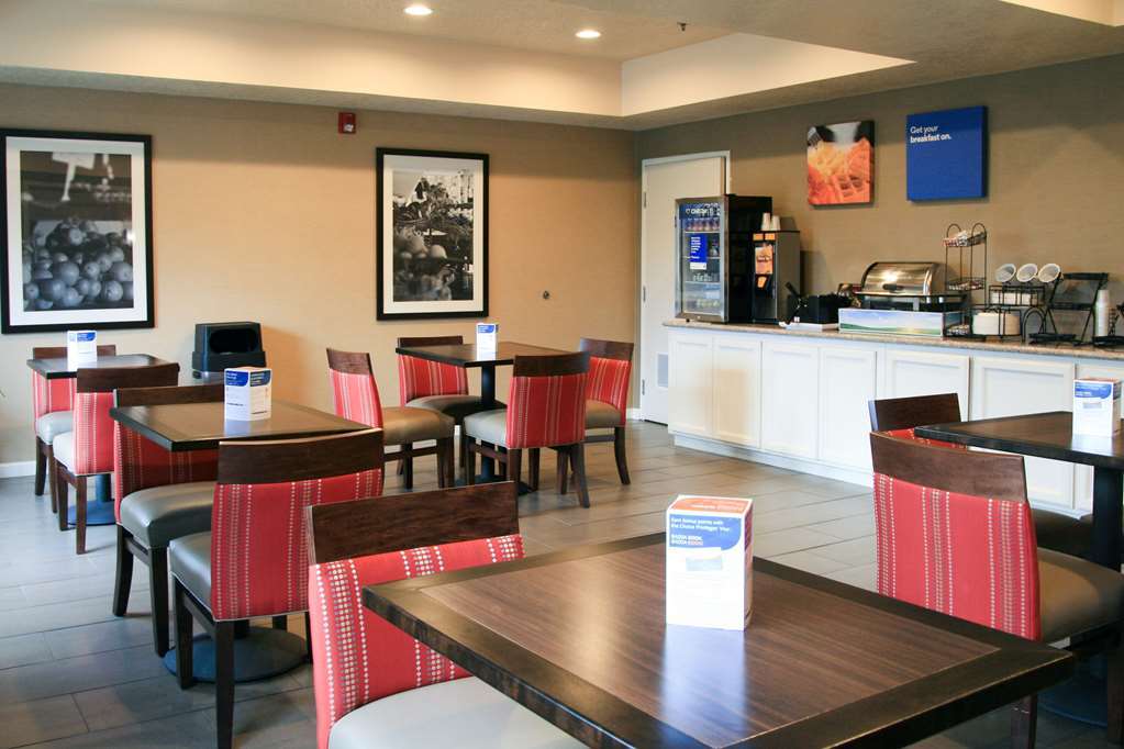 Comfort Inn Lathrop Stockton Airport Ресторан фото