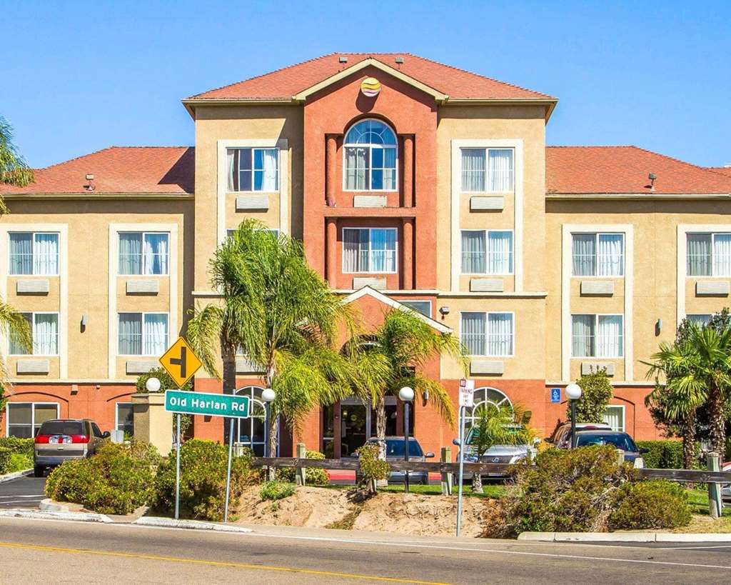 Comfort Inn Lathrop Stockton Airport Экстерьер фото